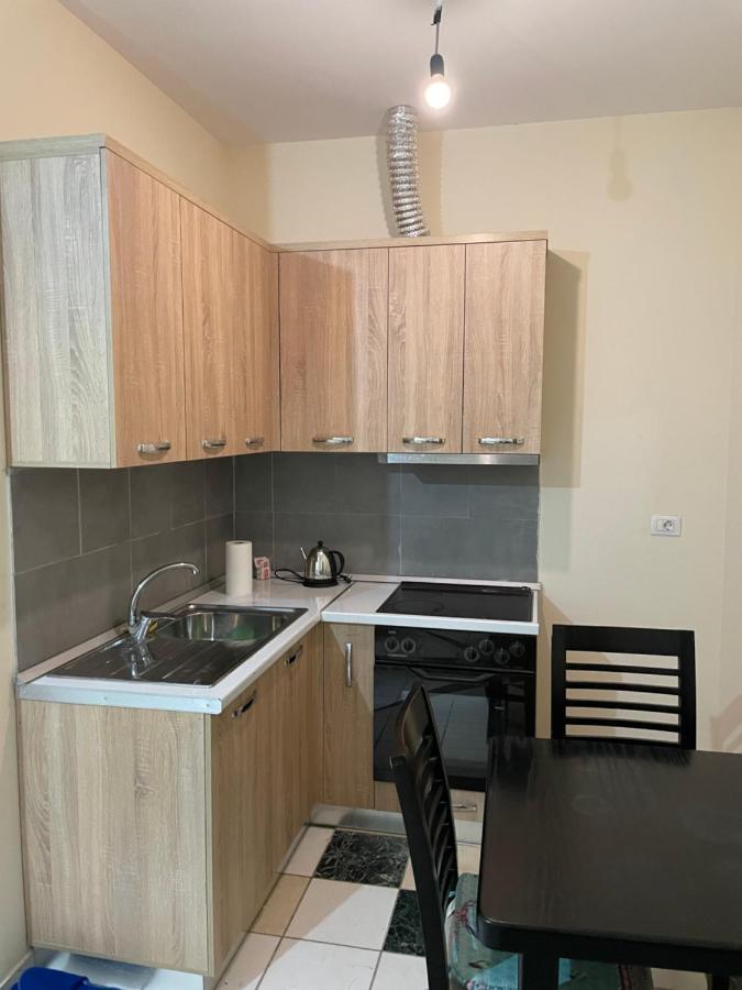 Bajovah Apartments & Restaurant Τίρανα Εξωτερικό φωτογραφία