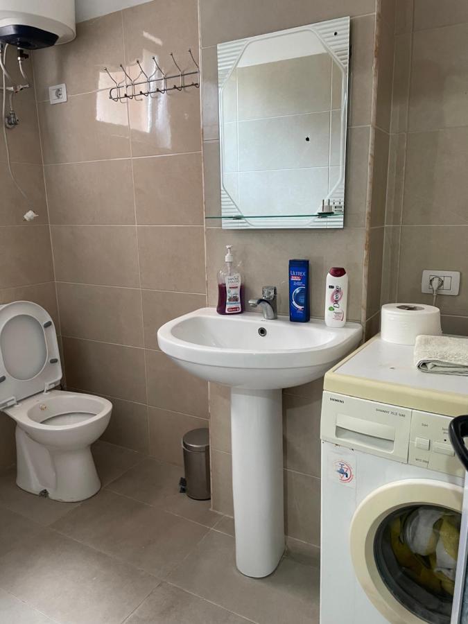 Bajovah Apartments & Restaurant Τίρανα Εξωτερικό φωτογραφία