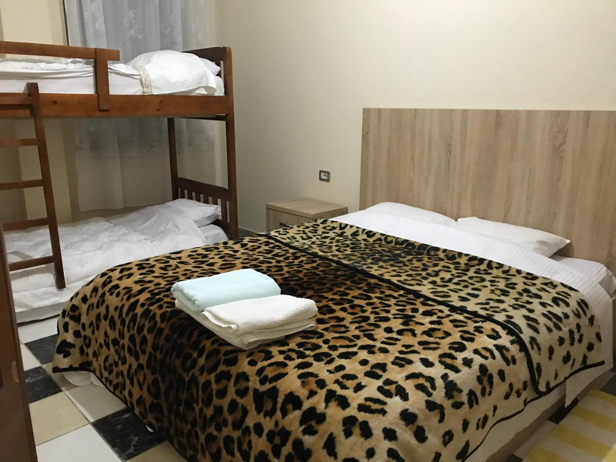 Bajovah Apartments & Restaurant Τίρανα Εξωτερικό φωτογραφία