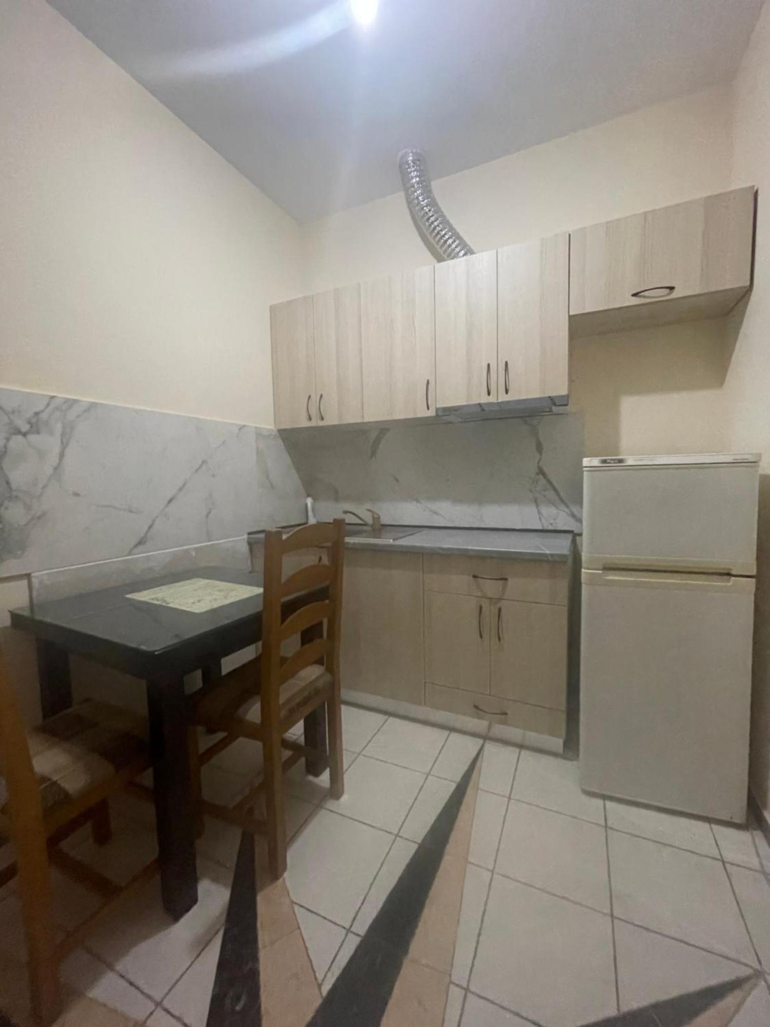 Bajovah Apartments & Restaurant Τίρανα Εξωτερικό φωτογραφία