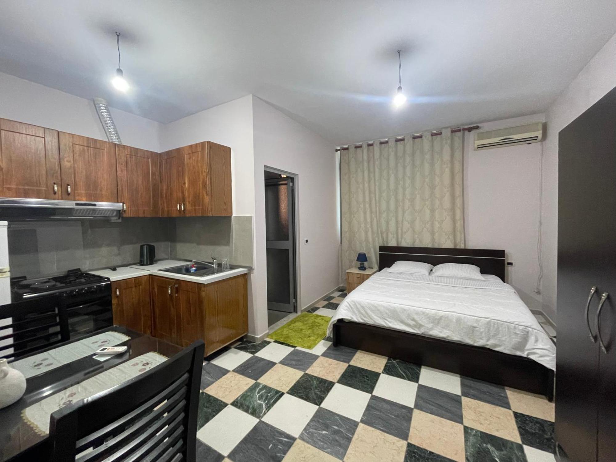 Bajovah Apartments & Restaurant Τίρανα Εξωτερικό φωτογραφία